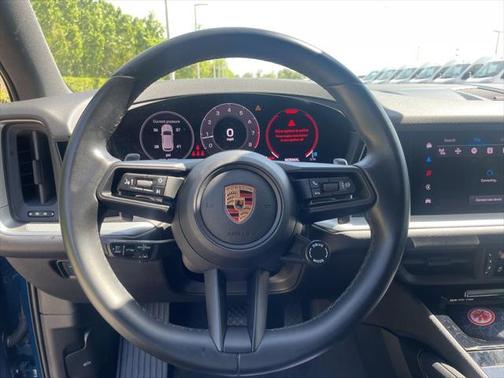 2024 Porsche Cayenne Base