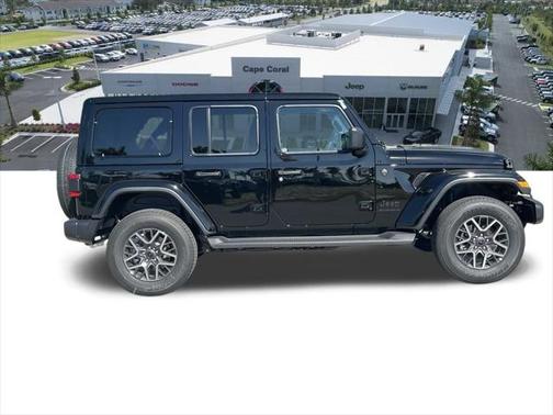 2025 Jeep Wrangler 4-Door Sahara 4x4
