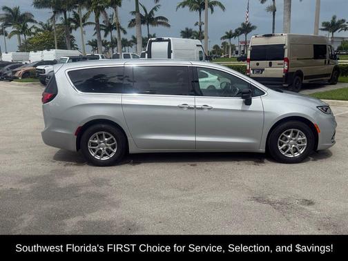 2026 Chrysler Pacifica L