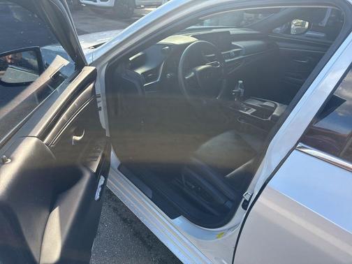 2020 Lexus ES 350 Base