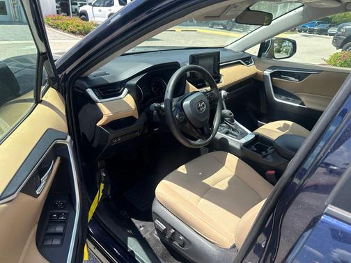 Blueprint 2021 Toyota RAV4 XLE