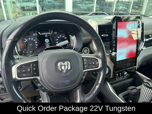 Ivory White Tri-Coat Pearlcoat 2025 RAM 1500 ST