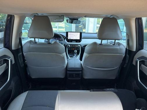 2023 Toyota RAV4 Limited