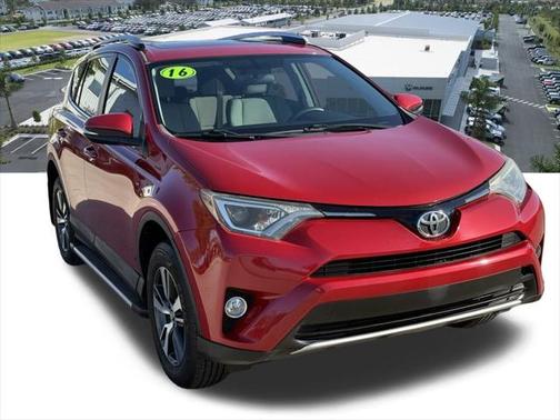 2016 Toyota RAV4 XLE