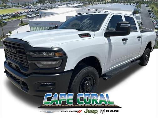 2025 RAM 2500 Tradesman Crew Cab 4x2 6'4' Box