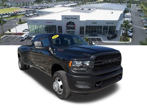 2024 RAM 3500 Tradesman Crew Cab 4x4 8' Box