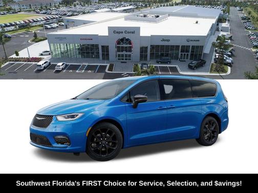 Hydro Blue Pearlcoat 2026 Chrysler Pacifica L