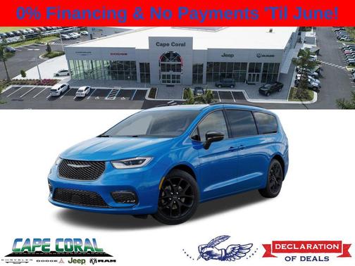 Hydro Blue Pearlcoat 2026 Chrysler Pacifica L