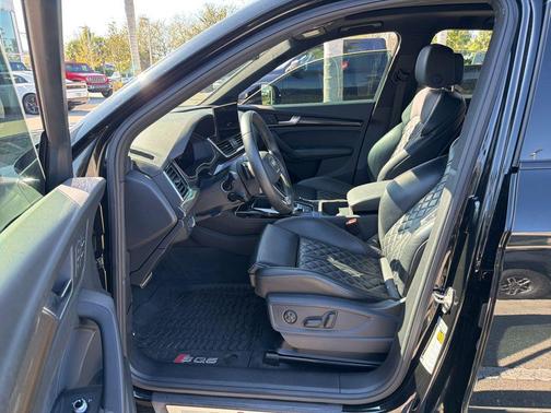 2023 Audi SQ5 3.0T Premium Plus