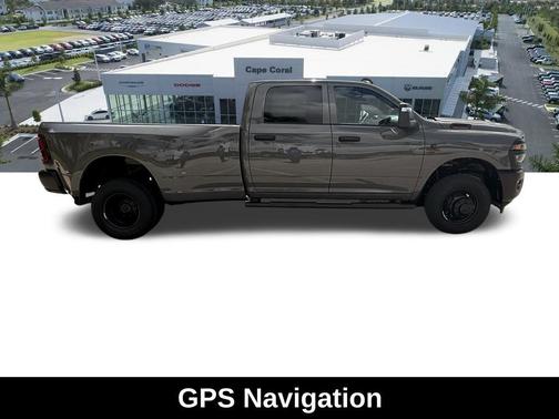 Ceramic Gray Clearcoat 2026 RAM 3500 Tradesman Crew Cab 4x4 8' Box