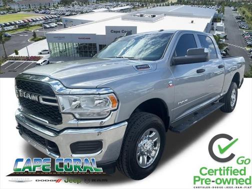 2022 RAM 3500 Tradesman Crew Cab 4x4 6'4' Box