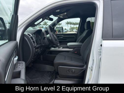 Bright White Clearcoat 2026 RAM 1500 Big Horn/Lone Star