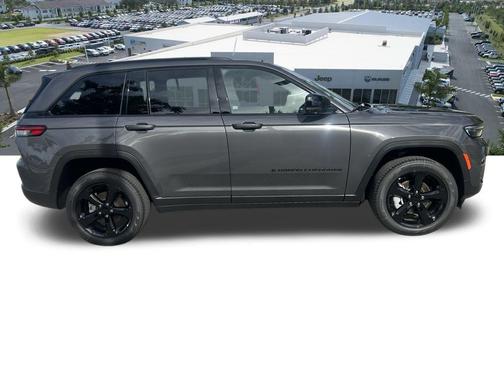 2025 Jeep Grand Cherokee Limited X