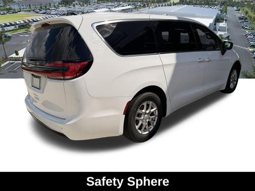 2026 Chrysler Pacifica L