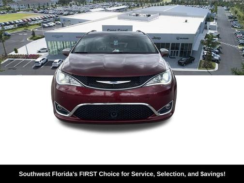 Velvet Red Pearlcoat 2020 Chrysler Pacifica Limited