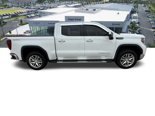 2022 GMC Sierra 1500 SLT