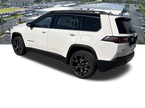 2026 Jeep Cherokee Overland