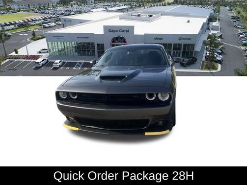 Granite Pearlcoat 2023 Dodge Challenger R/T