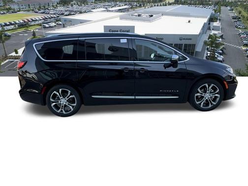 2026 Chrysler Pacifica L