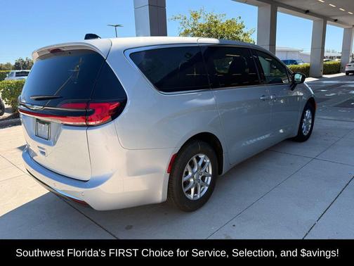 2026 Chrysler Pacifica L