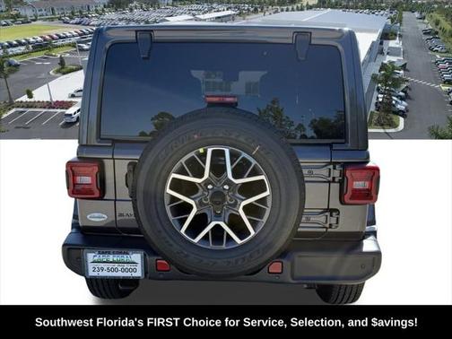 2025 Jeep Wrangler 4-Door Sahara 4x4
