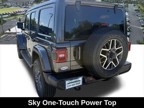 2025 Jeep Wrangler 4-Door Sahara 4x4