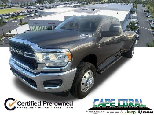 2024 RAM 3500 Tradesman Crew Cab 4x4 8' Box
