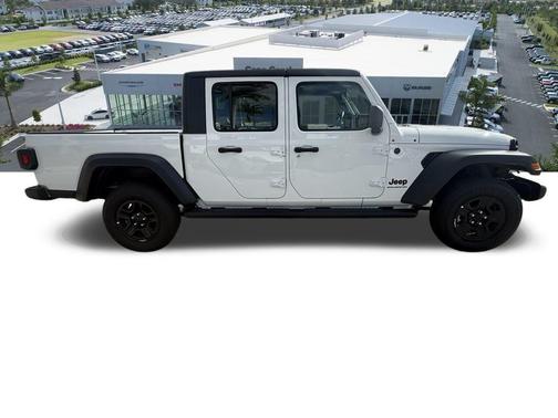 2026 Jeep Gladiator Sport