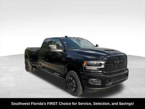 2024 RAM 3500 Laramie Crew Cab 4x4 8' Box