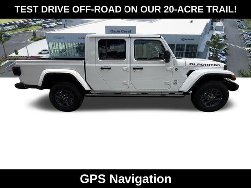 Bright White Clearcoat 2026 Jeep Gladiator 85th Anniversary Edition