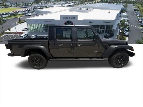 2025 Jeep Gladiator Sport