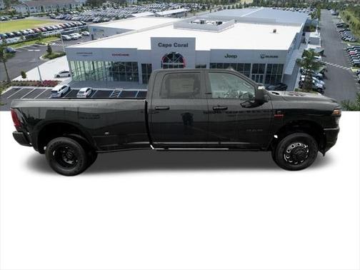 2025 RAM 3500 Laramie Crew Cab 4x4 8' Box