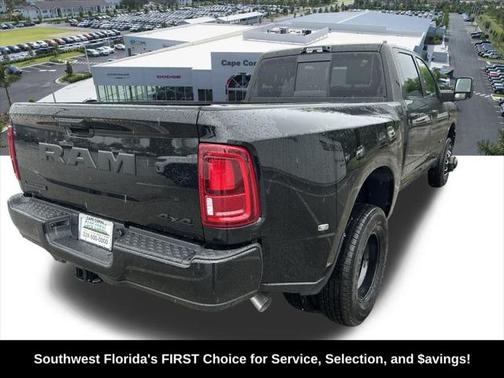 2025 RAM 3500 Laramie Crew Cab 4x4 8' Box