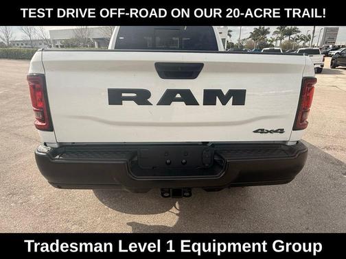 2026 RAM 2500 Tradesman Crew Cab 4x4 6'4' Box