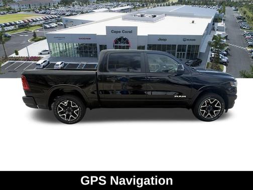 Diamond Black Crystal Pearlcoat 2026 RAM 1500 Laramie
