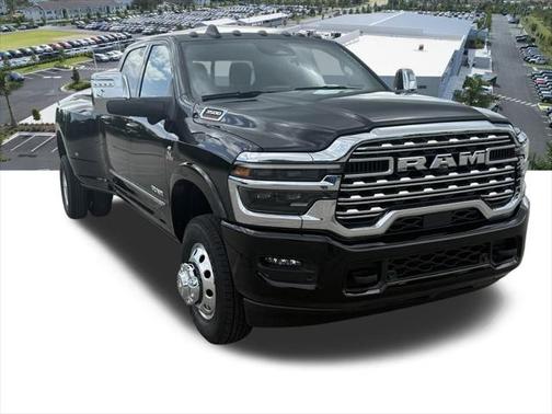 2025 RAM 3500 Limited Crew Cab 4x4 8' Box