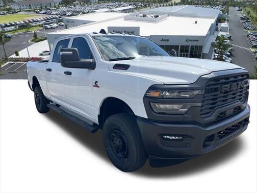 2025 RAM 2500 Tradesman Crew Cab 4x4 6'4' Box
