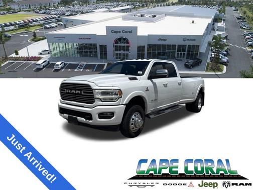 2020 RAM 3500 Laramie Crew Cab 4x4 8' Box