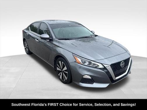 2022 Nissan Altima 2.5 SV