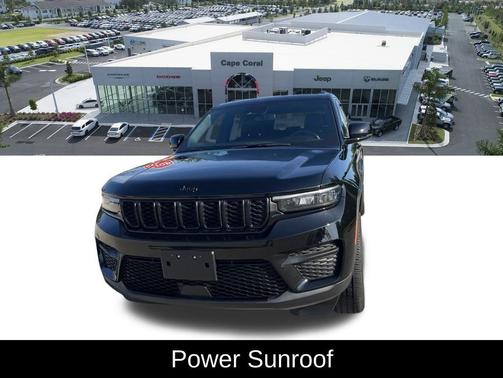 Diamond Black Crystal Pearlcoat 2025 Jeep Grand Cherokee Altitude
