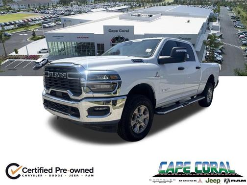Bright White Clearcoat 2025 RAM 2500 Big Horn Crew Cab 4x4 6'4' Box