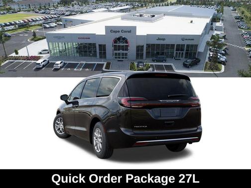 Diamond Black Crystal Pearlcoat 2027 Chrysler Pacifica L
