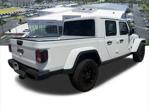 2025 Jeep Gladiator Nighthawk