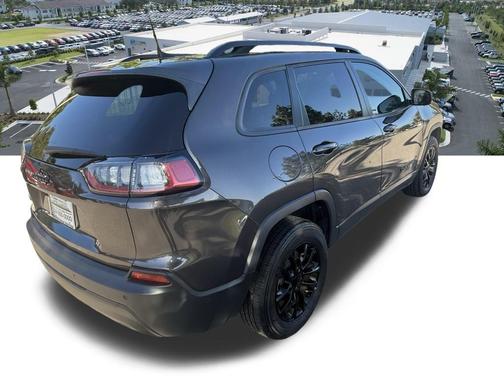 2023 Jeep Cherokee Altitude
