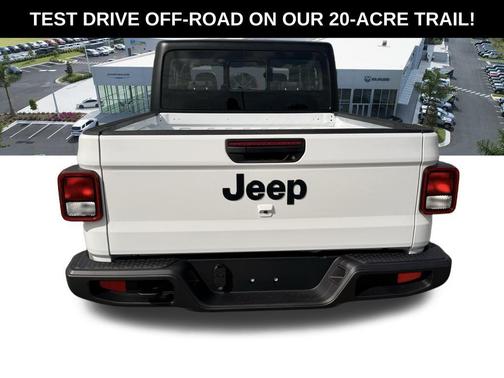 2026 Jeep Gladiator Sport