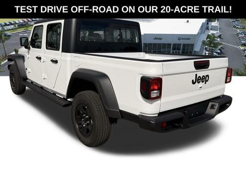 2026 Jeep Gladiator Sport