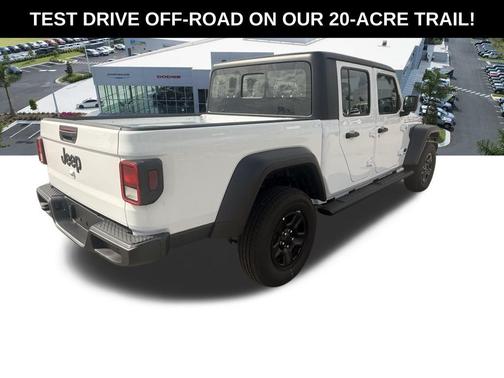 2026 Jeep Gladiator Sport