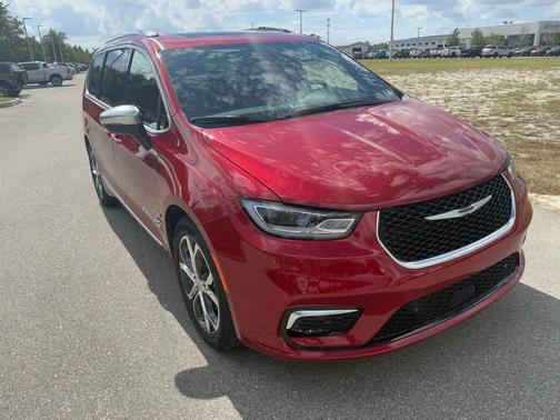 2026 Chrysler Pacifica L