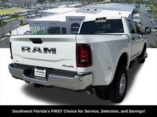 2025 RAM 3500 Tradesman Crew Cab 4x4 8' Box