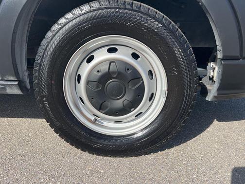 2025 Ford Transit-150 Base